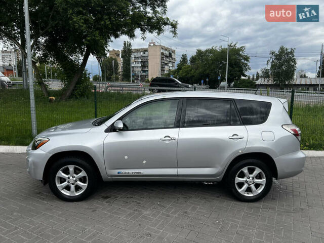 Тойота RAV4 EV, об'ємом двигуна 0 л та пробігом 172 тис. км за 7800 $, фото 10 на Automoto.ua
