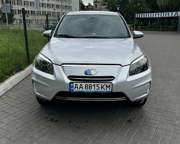 Тойота RAV4 EV, об'ємом двигуна 0 л та пробігом 172 тис. км за 7800 $, фото 3 на Automoto.ua