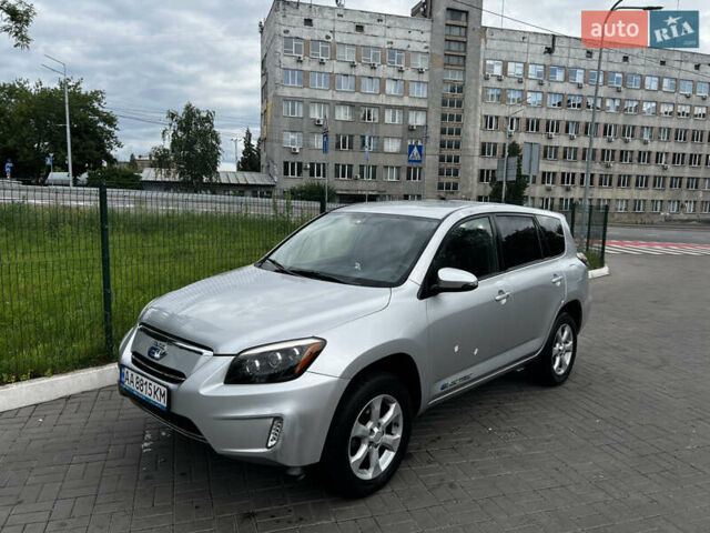 Тойота RAV4 EV, об'ємом двигуна 0 л та пробігом 172 тис. км за 7800 $, фото 12 на Automoto.ua