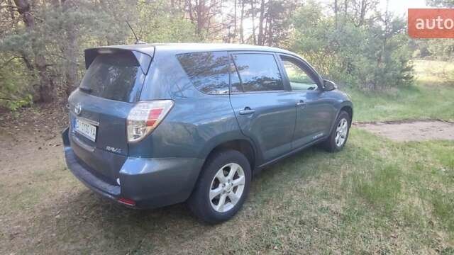 Тойота RAV4 EV, объемом двигателя 0 л и пробегом 170 тыс. км за 12100 $, фото 3 на Automoto.ua