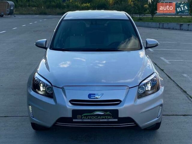 Сірий Тойота RAV4 EV, об'ємом двигуна 0 л та пробігом 210 тис. км за 10490 $, фото 4 на Automoto.ua