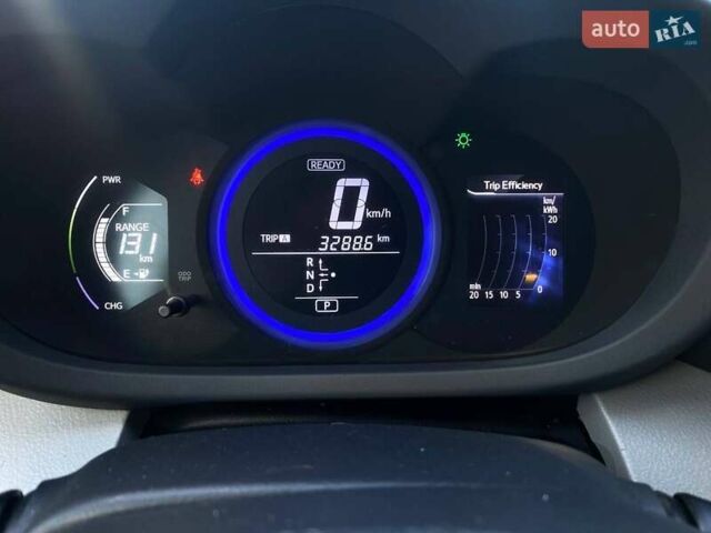 Сірий Тойота RAV4 EV, об'ємом двигуна 0 л та пробігом 210 тис. км за 10490 $, фото 28 на Automoto.ua