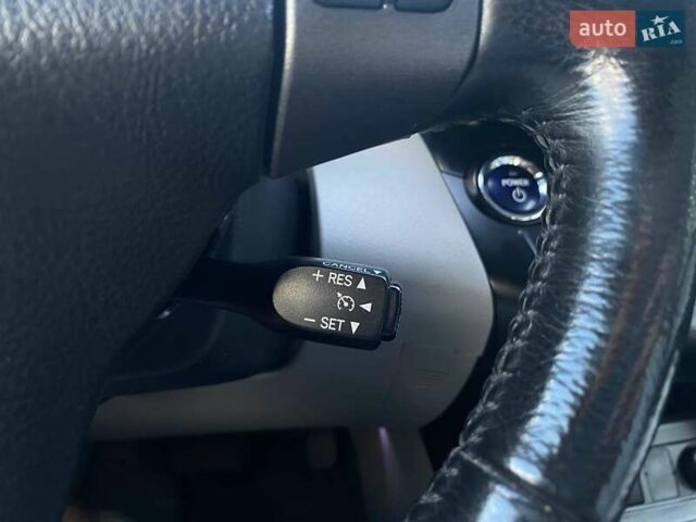 Сірий Тойота RAV4 EV, об'ємом двигуна 0 л та пробігом 210 тис. км за 11500 $, фото 33 на Automoto.ua