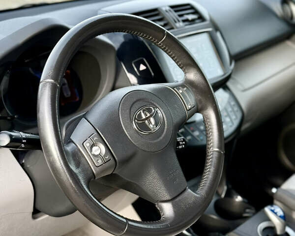 Сірий Тойота RAV4 EV, об'ємом двигуна 0 л та пробігом 149 тис. км за 11999 $, фото 12 на Automoto.ua