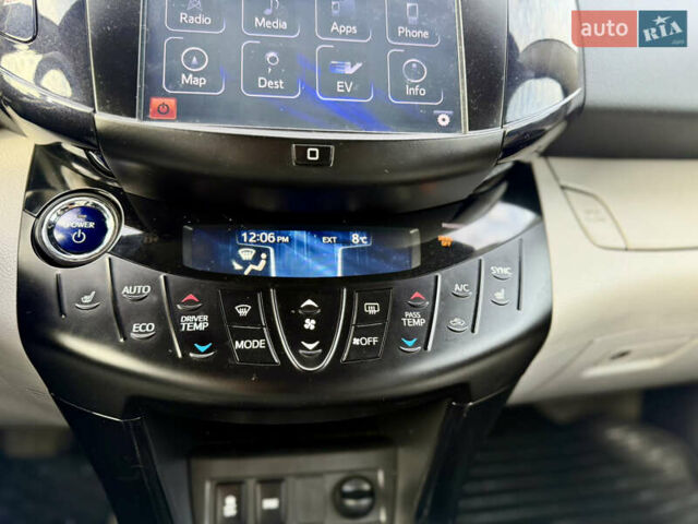 Сірий Тойота RAV4 EV, об'ємом двигуна 0 л та пробігом 149 тис. км за 11999 $, фото 23 на Automoto.ua