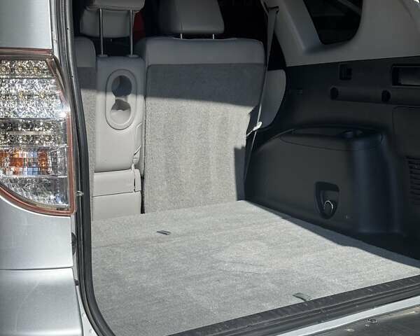 Сірий Тойота RAV4 EV, об'ємом двигуна 0 л та пробігом 97 тис. км за 11900 $, фото 11 на Automoto.ua