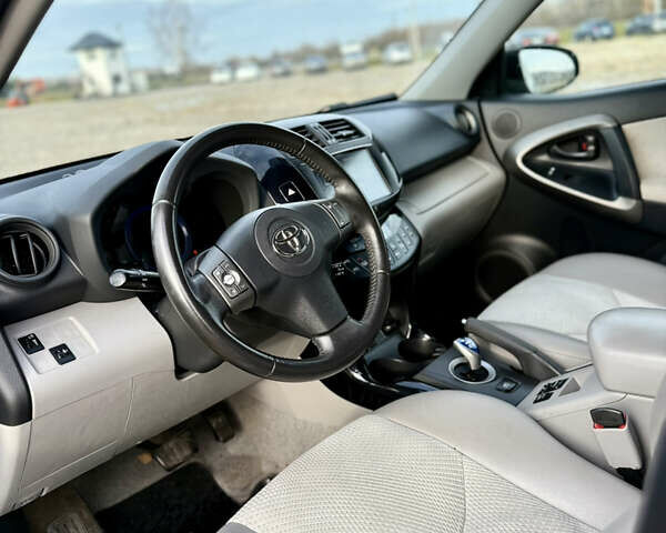 Сірий Тойота RAV4 EV, об'ємом двигуна 0 л та пробігом 149 тис. км за 11999 $, фото 14 на Automoto.ua