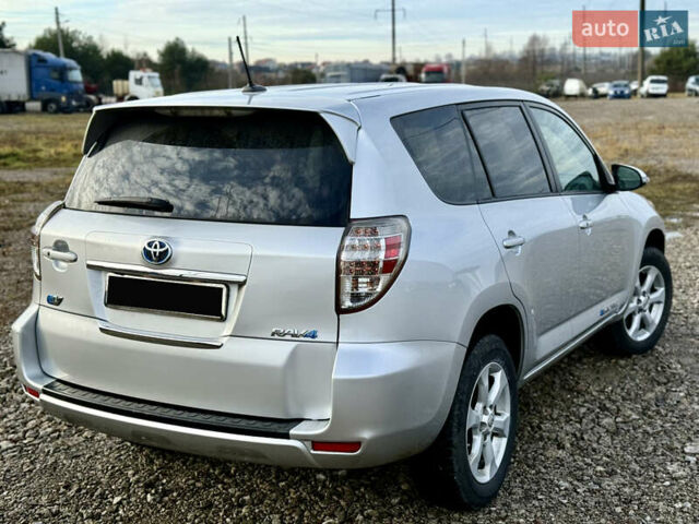 Сірий Тойота RAV4 EV, об'ємом двигуна 0 л та пробігом 149 тис. км за 11999 $, фото 6 на Automoto.ua