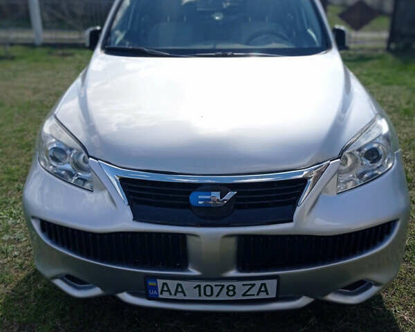 Сірий Тойота RAV4 EV, об'ємом двигуна 0 л та пробігом 185 тис. км за 11500 $, фото 2 на Automoto.ua