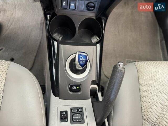 Сірий Тойота RAV4 EV, об'ємом двигуна 0 л та пробігом 97 тис. км за 11900 $, фото 17 на Automoto.ua