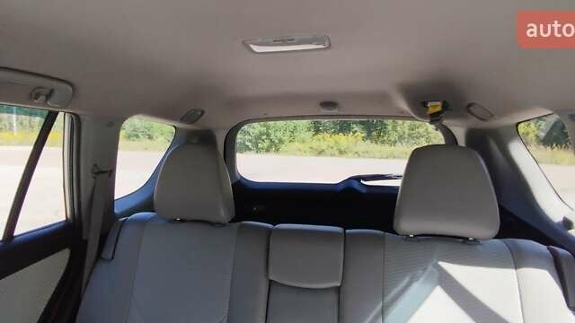 Сірий Тойота RAV4 EV, об'ємом двигуна 0 л та пробігом 126 тис. км за 10700 $, фото 23 на Automoto.ua