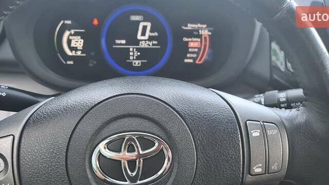 Серый Тойота RAV4 EV, объемом двигателя 0 л и пробегом 130 тыс. км за 8950 $, фото 11 на Automoto.ua