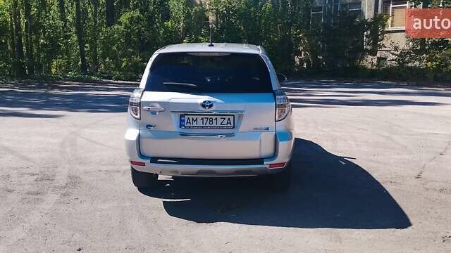 Сірий Тойота RAV4 EV, об'ємом двигуна 0 л та пробігом 126 тис. км за 10700 $, фото 3 на Automoto.ua