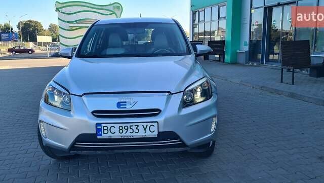 Сірий Тойота RAV4 EV, об'ємом двигуна 0 л та пробігом 129 тис. км за 9850 $, фото 3 на Automoto.ua