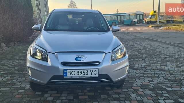 Серый Тойота RAV4 EV, объемом двигателя 0 л и пробегом 130 тыс. км за 8950 $, фото 30 на Automoto.ua