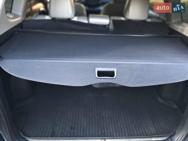 Синий Тойота RAV4 EV, объемом двигателя 0 л и пробегом 189 тыс. км за 10990 $, фото 3 на Automoto.ua
