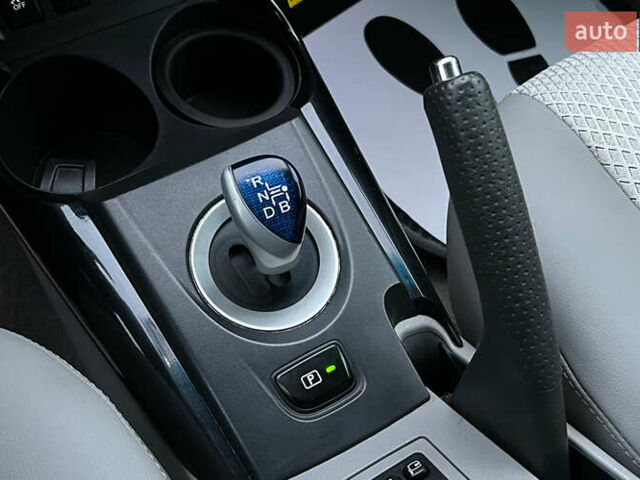 Тойота RAV4 EV 2013 в Львове на Automoto.ua Синий Тойота RAV4 EV, объемом двигателя 0 л и пробегом 230 тыс. км за 8999 $, фото 14 на Automoto.ua