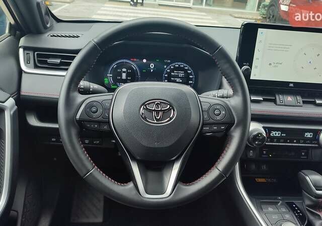 Белый Тойота RAV4 PHEV, объемом двигателя 2.49 л и пробегом 22 тыс. км за 57327 $, фото 8 на Automoto.ua