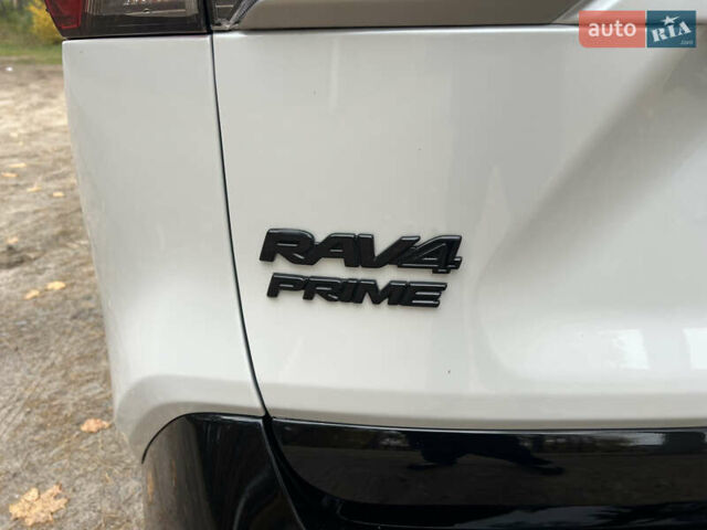 Белый Тойота RAV4 PHEV, объемом двигателя 0 л и пробегом 9 тыс. км за 44200 $, фото 15 на Automoto.ua