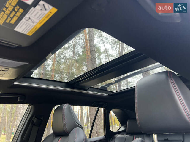 Белый Тойота RAV4 PHEV, объемом двигателя 0 л и пробегом 9 тыс. км за 44200 $, фото 35 на Automoto.ua