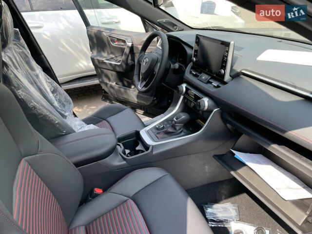 Черный Тойота RAV4 PHEV, объемом двигателя 2.49 л и пробегом 120 тыс. км за 46000 $, фото 1 на Automoto.ua