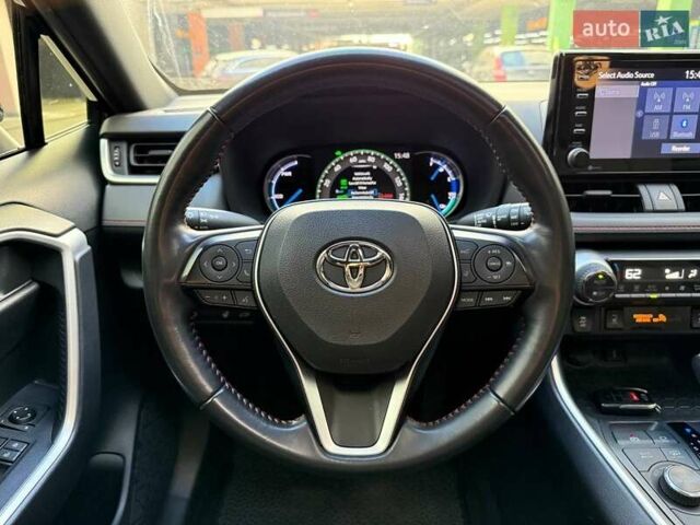 Черный Тойота RAV4 PHEV, объемом двигателя 2.49 л и пробегом 71 тыс. км за 43990 $, фото 20 на Automoto.ua