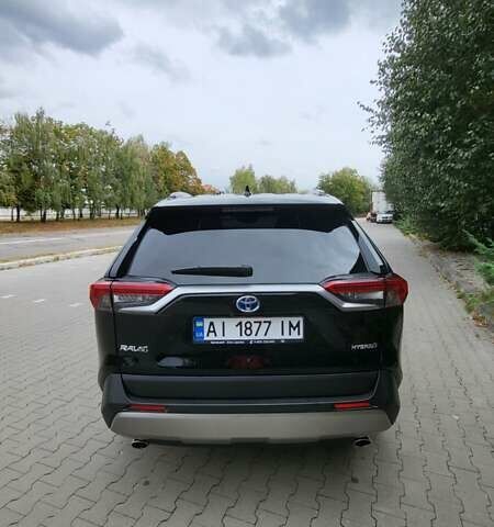 Черный Тойота RAV4 PHEV, объемом двигателя 2.49 л и пробегом 13 тыс. км за 48100 $, фото 1 на Automoto.ua