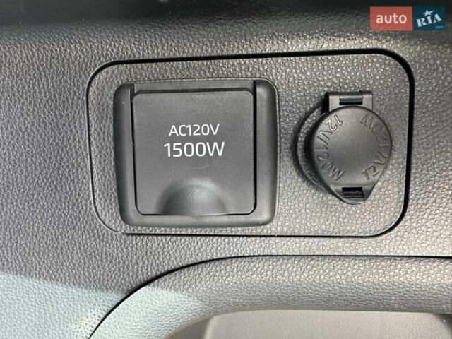 Красный Тойота RAV4 PHEV, объемом двигателя 2.49 л и пробегом 81 тыс. км за 42000 $, фото 16 на Automoto.ua