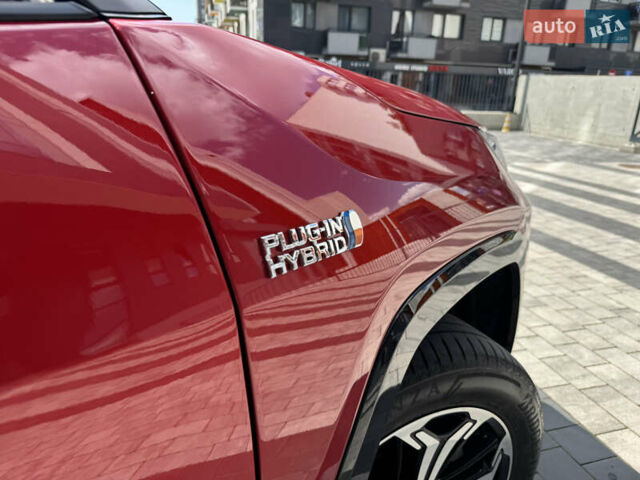 Красный Тойота RAV4 PHEV, объемом двигателя 2.49 л и пробегом 81 тыс. км за 42000 $, фото 10 на Automoto.ua