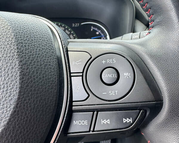 Красный Тойота RAV4 PHEV, объемом двигателя 2.49 л и пробегом 81 тыс. км за 42000 $, фото 28 на Automoto.ua