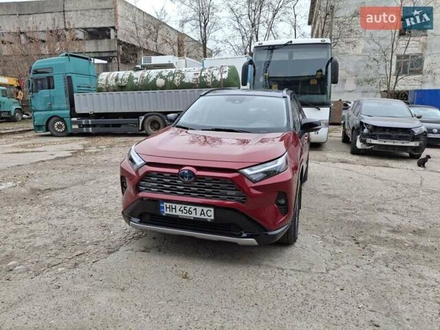 Красный Тойота RAV4 PHEV, объемом двигателя 2.4 л и пробегом 45 тыс. км за 29900 $, фото 25 на Automoto.ua