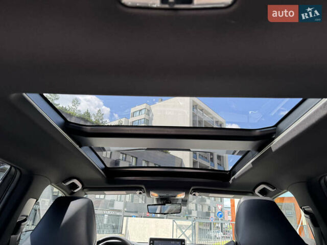 Красный Тойота RAV4 PHEV, объемом двигателя 2.49 л и пробегом 81 тыс. км за 42000 $, фото 12 на Automoto.ua