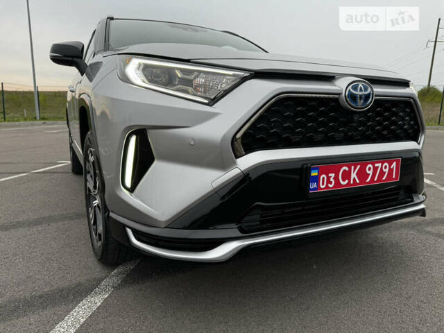 Тойота RAV4 PHEV, объемом двигателя 2.5 л и пробегом 24 тыс. км за 41000 $, фото 8 на Automoto.ua