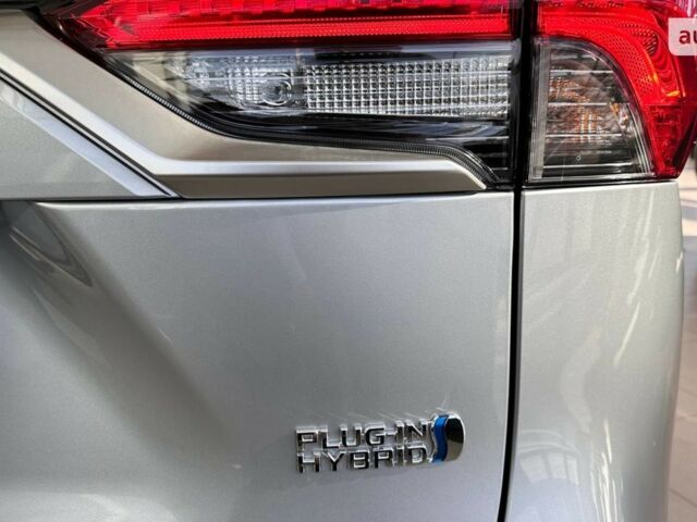 Тойота RAV4 PHEV, объемом двигателя 2.49 л и пробегом 0 тыс. км за 63613 $, фото 9 на Automoto.ua