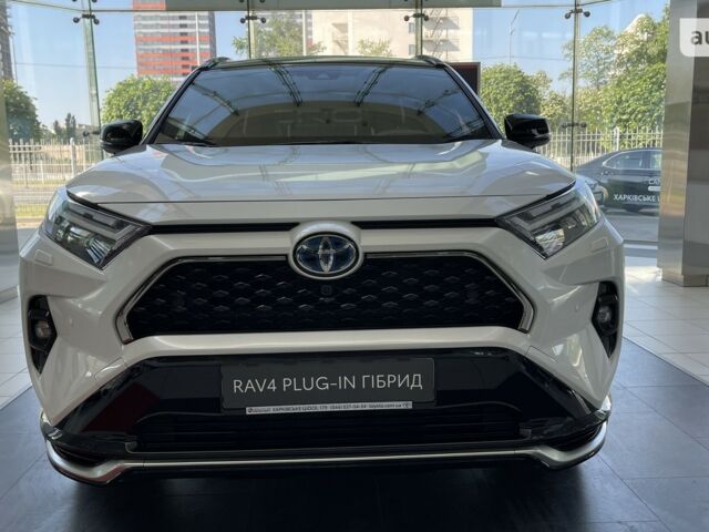 Тойота RAV4 PHEV, объемом двигателя 2.49 л и пробегом 0 тыс. км за 64041 $, фото 2 на Automoto.ua