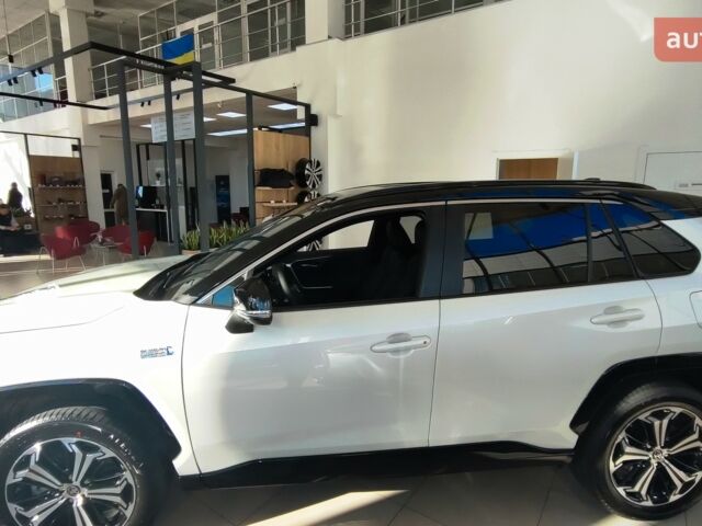 купить новое авто Тойота RAV4 PHEV 2024 года от официального дилера Тойота Центр Чернігів «Соллі-Плюс» Тойота фото