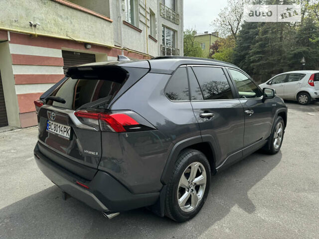 Сірий Тойота RAV4 PHEV, об'ємом двигуна 2.5 л та пробігом 85 тис. км за 35700 $, фото 1 на Automoto.ua