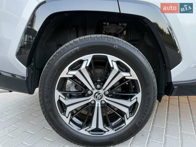 Сірий Тойота RAV4 PHEV, об'ємом двигуна 2.49 л та пробігом 87 тис. км за 36000 $, фото 27 на Automoto.ua