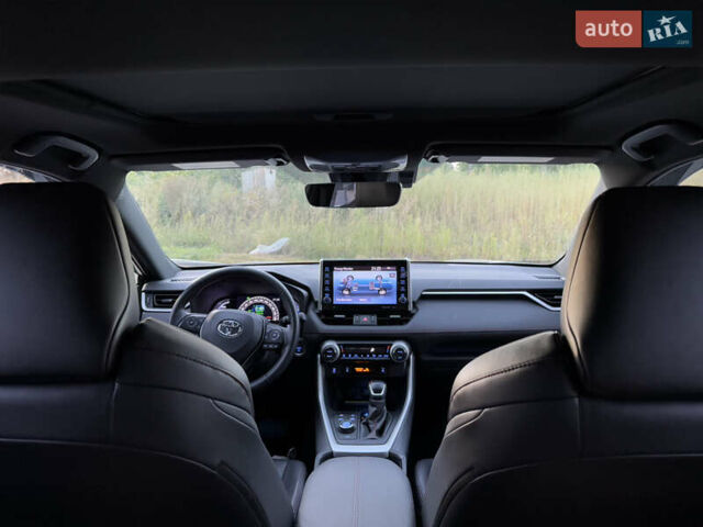 Сірий Тойота RAV4 PHEV, об'ємом двигуна 2.49 л та пробігом 87 тис. км за 36000 $, фото 45 на Automoto.ua
