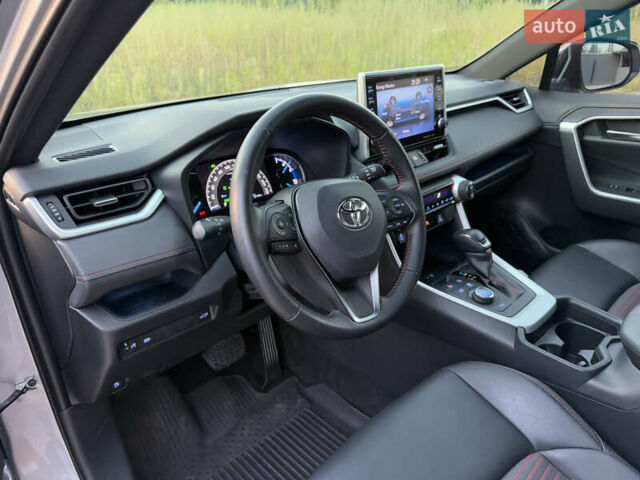 Сірий Тойота RAV4 PHEV, об'ємом двигуна 2.49 л та пробігом 87 тис. км за 36000 $, фото 36 на Automoto.ua