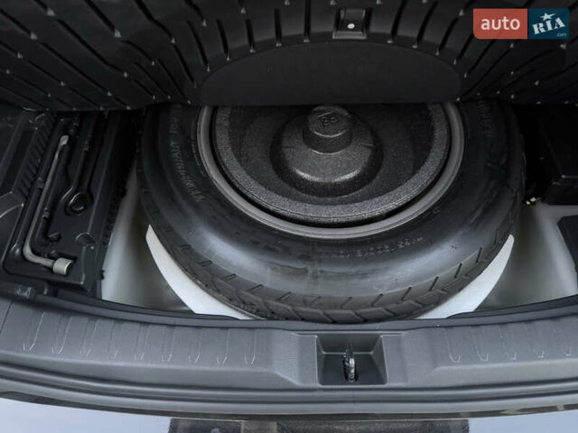 Сірий Тойота RAV4 PHEV, об'ємом двигуна 2.49 л та пробігом 87 тис. км за 36000 $, фото 63 на Automoto.ua