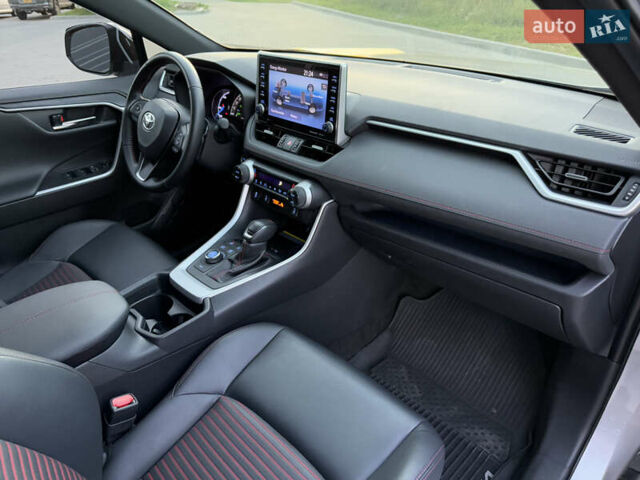 Сірий Тойота RAV4 PHEV, об'ємом двигуна 2.49 л та пробігом 87 тис. км за 36000 $, фото 40 на Automoto.ua