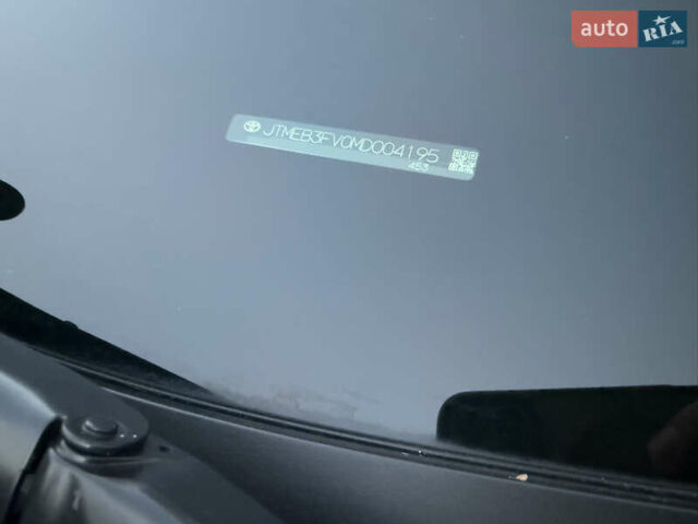 Сірий Тойота RAV4 PHEV, об'ємом двигуна 2.49 л та пробігом 87 тис. км за 36000 $, фото 72 на Automoto.ua