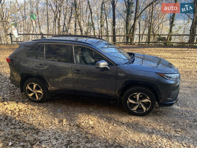 Серый Тойота RAV4 PHEV, объемом двигателя 2.49 л и пробегом 149 тыс. км за 37500 $, фото 6 на Automoto.ua
