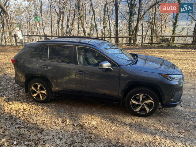 Серый Тойота RAV4 PHEV, объемом двигателя 2.49 л и пробегом 149 тыс. км за 37500 $, фото 7 на Automoto.ua