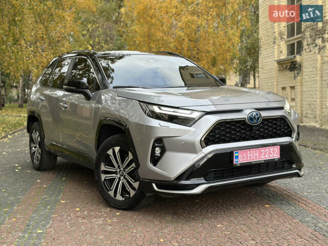 Сірий Тойота RAV4 PHEV, об'ємом двигуна 2.5 л та пробігом 63 тис. км за 49500 $, фото 9 на Automoto.ua