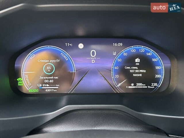 Сірий Тойота RAV4 PHEV, об'ємом двигуна 2.5 л та пробігом 63 тис. км за 49500 $, фото 58 на Automoto.ua