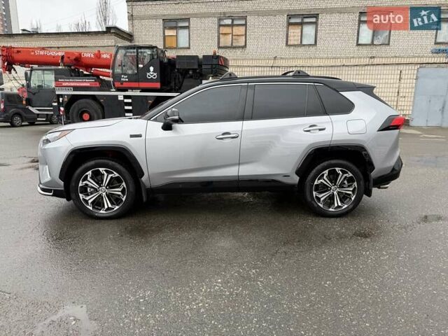 Серый Тойота RAV4 PHEV, объемом двигателя 2.5 л и пробегом 25 тыс. км за 48800 $, фото 6 на Automoto.ua