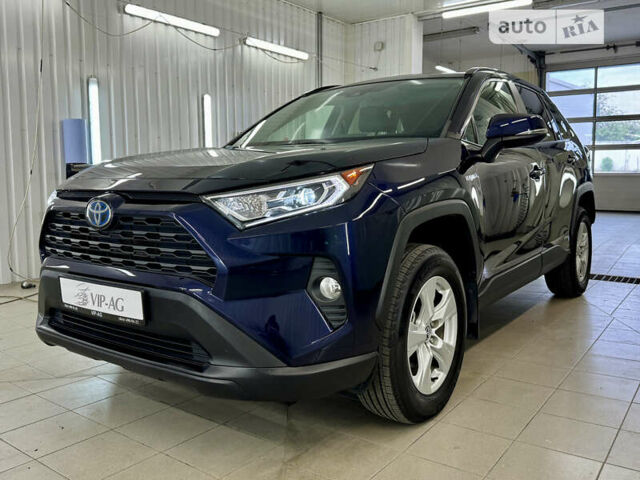 Синий Тойота RAV4 PHEV, объемом двигателя 2.49 л и пробегом 108 тыс. км за 30900 $, фото 4 на Automoto.ua