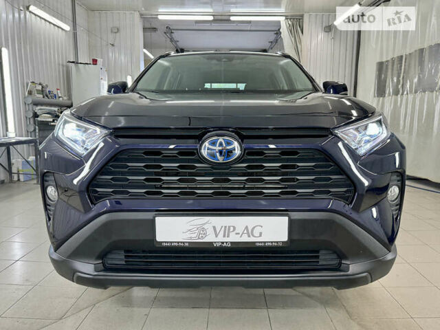 Синий Тойота RAV4 PHEV, объемом двигателя 2.49 л и пробегом 108 тыс. км за 30900 $, фото 2 на Automoto.ua